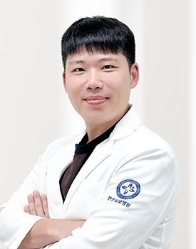 의료진 황인성