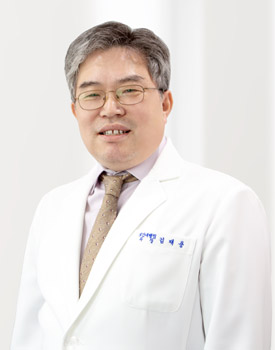 의료진 김 재 용